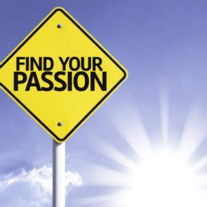  Leading With Passion: Ignite Your Team and Transform Your Business - Um Guia Inspirador Para Líderes Em Busca de Propósito e Resultados